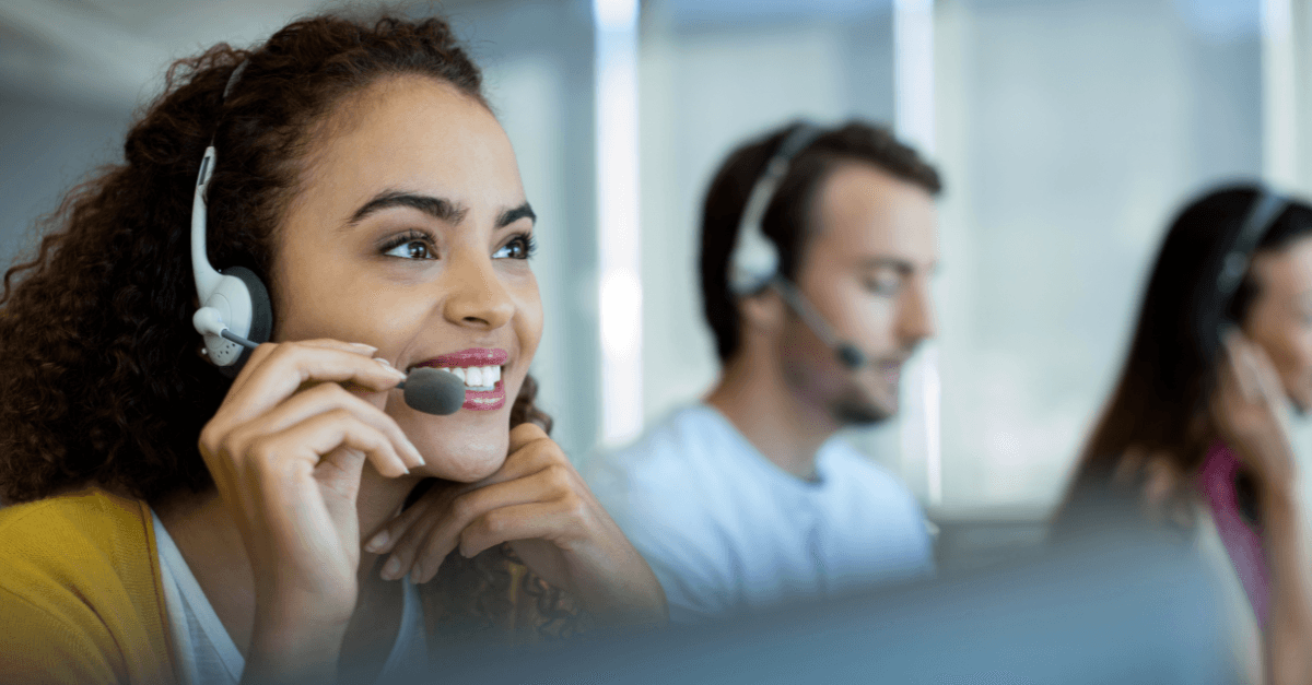 Seamless Customer Journeys = Happy Customers & Boosted Revenue: The Salesforce Formula